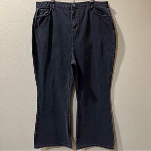Prettylittlething Plus size flare jeans